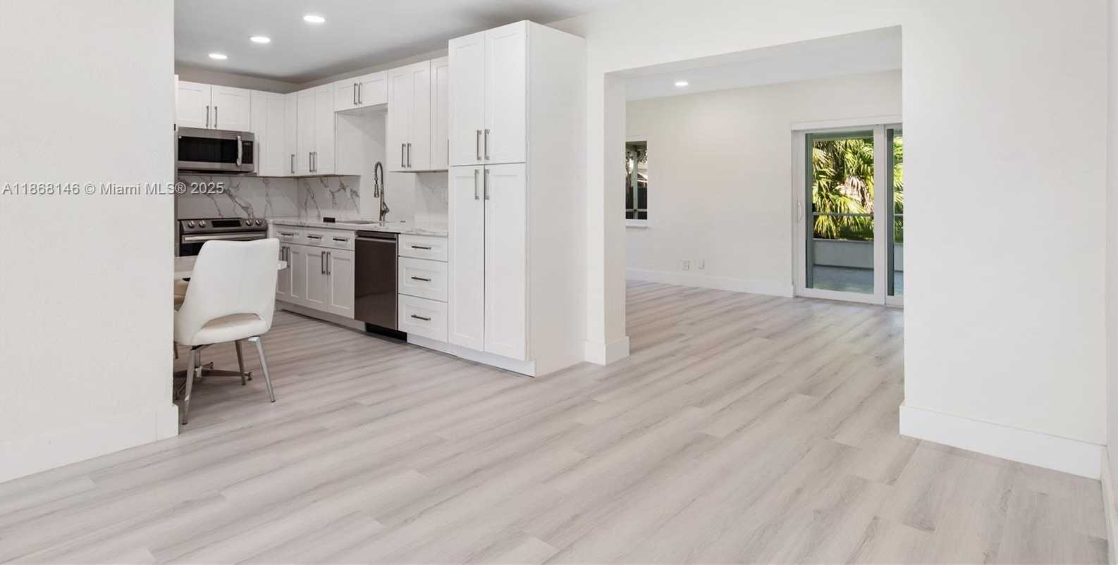 Small Image of 7003 NORTH WEST 99TH AVE, Tamarac Number 6