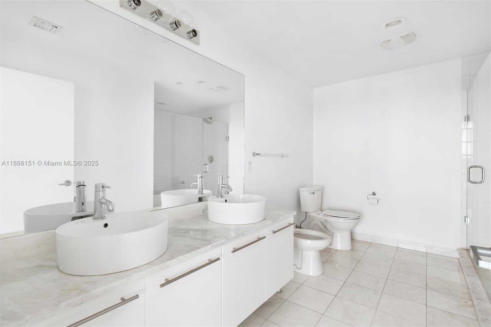 Small Image of 888 BISCAYNE BLVD #2712, Miami Number 13