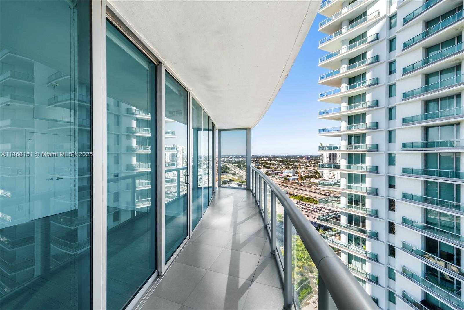 Small Image of 888 BISCAYNE BLVD #2712, Miami Number 23