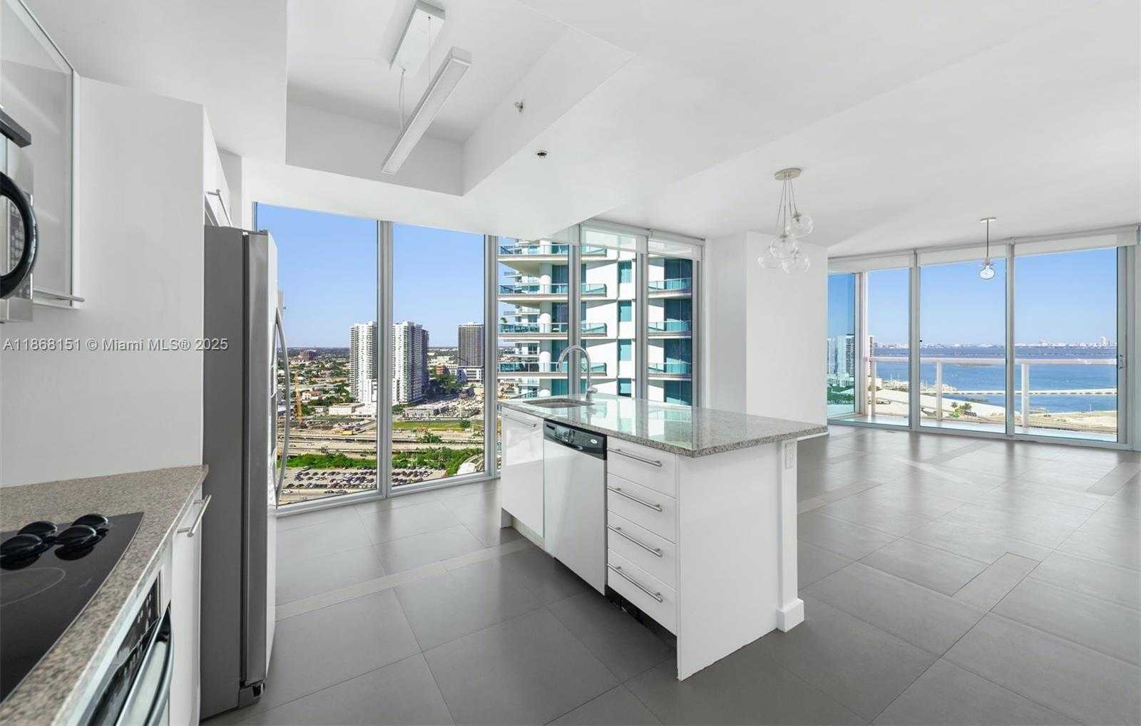 Small Image of 888 BISCAYNE BLVD #2712, Miami Number 6