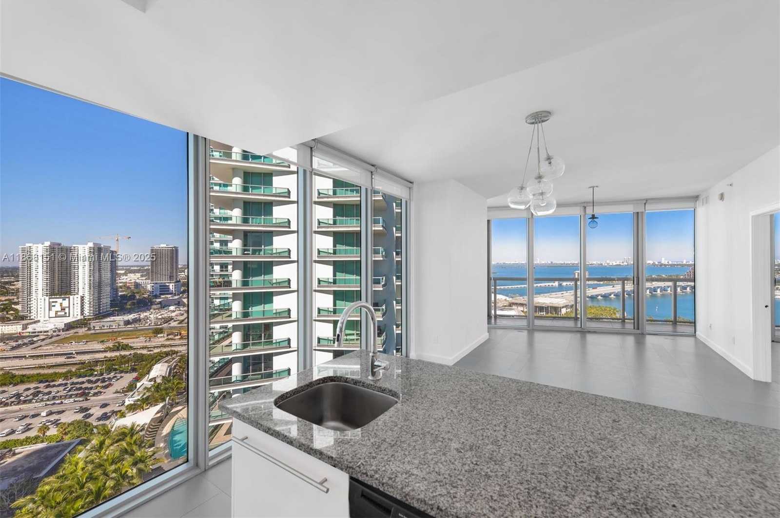 Small Image of 888 BISCAYNE BLVD #2712, Miami Number 8