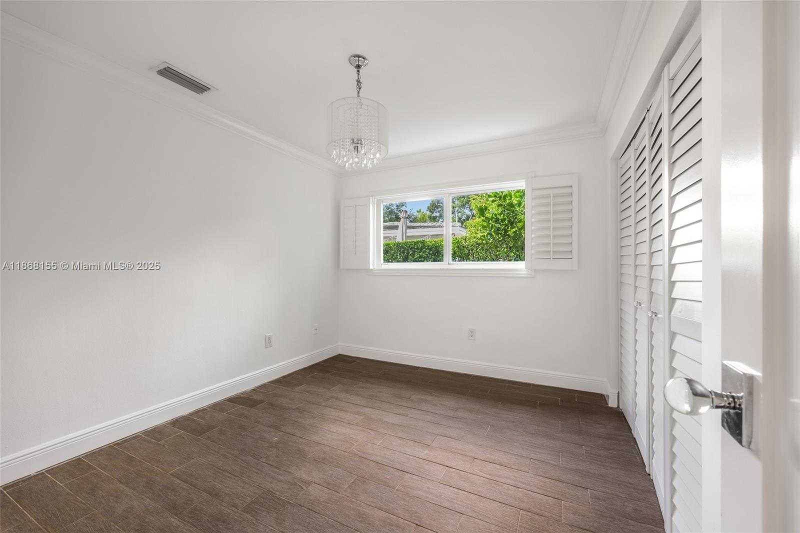 Small Image of 1261 SAN MIGUEL AVE, Coral Gables Number 15