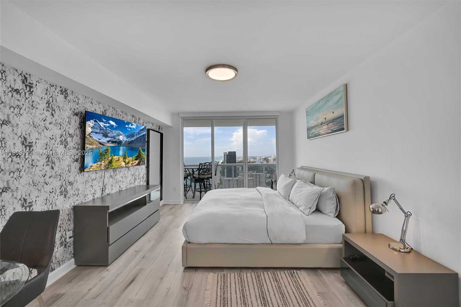 Small Image of 1830 SOUTH OCEAN DR #4603, Hallandale Beach Number 24