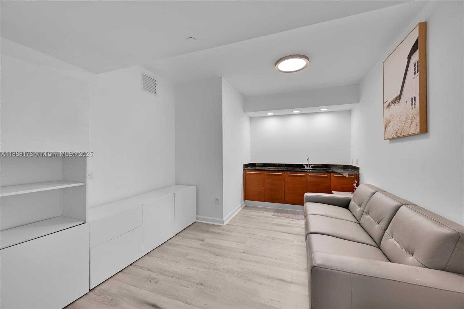 Small Image of 1830 SOUTH OCEAN DR #4603, Hallandale Beach Number 34