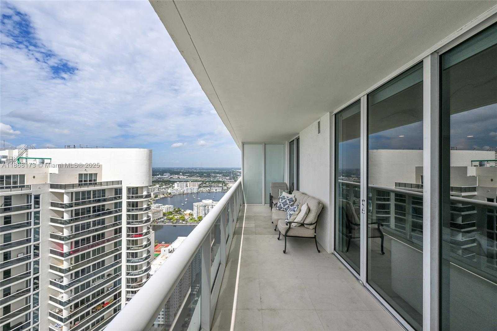 Small Image of 1830 SOUTH OCEAN DR #4603, Hallandale Beach Number 37
