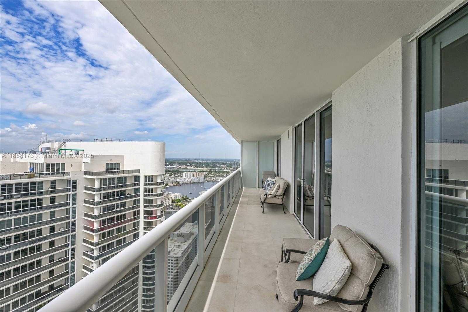 Small Image of 1830 SOUTH OCEAN DR #4603, Hallandale Beach Number 41