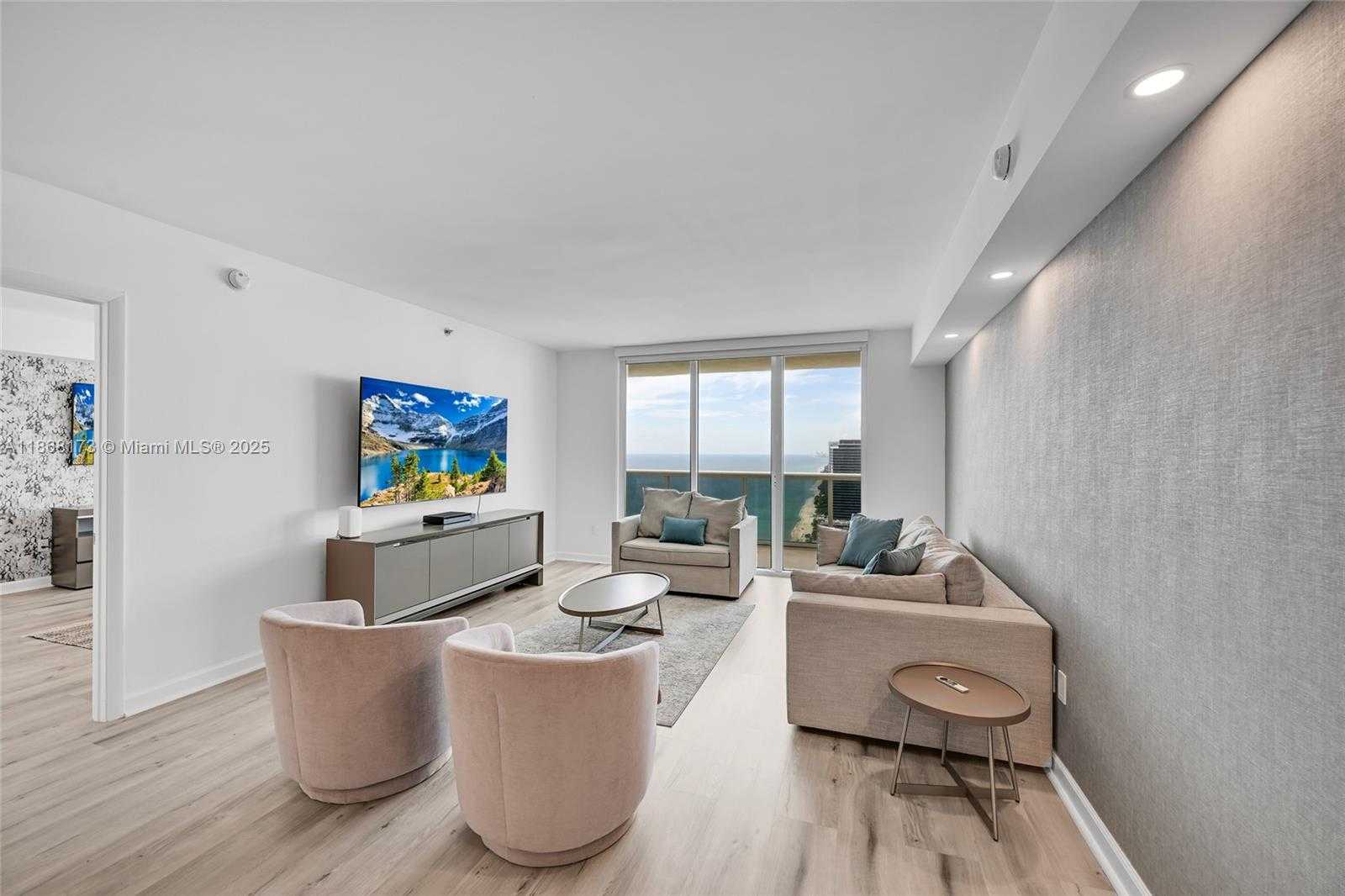 Small Image of 1830 SOUTH OCEAN DR #4603, Hallandale Beach Number 5