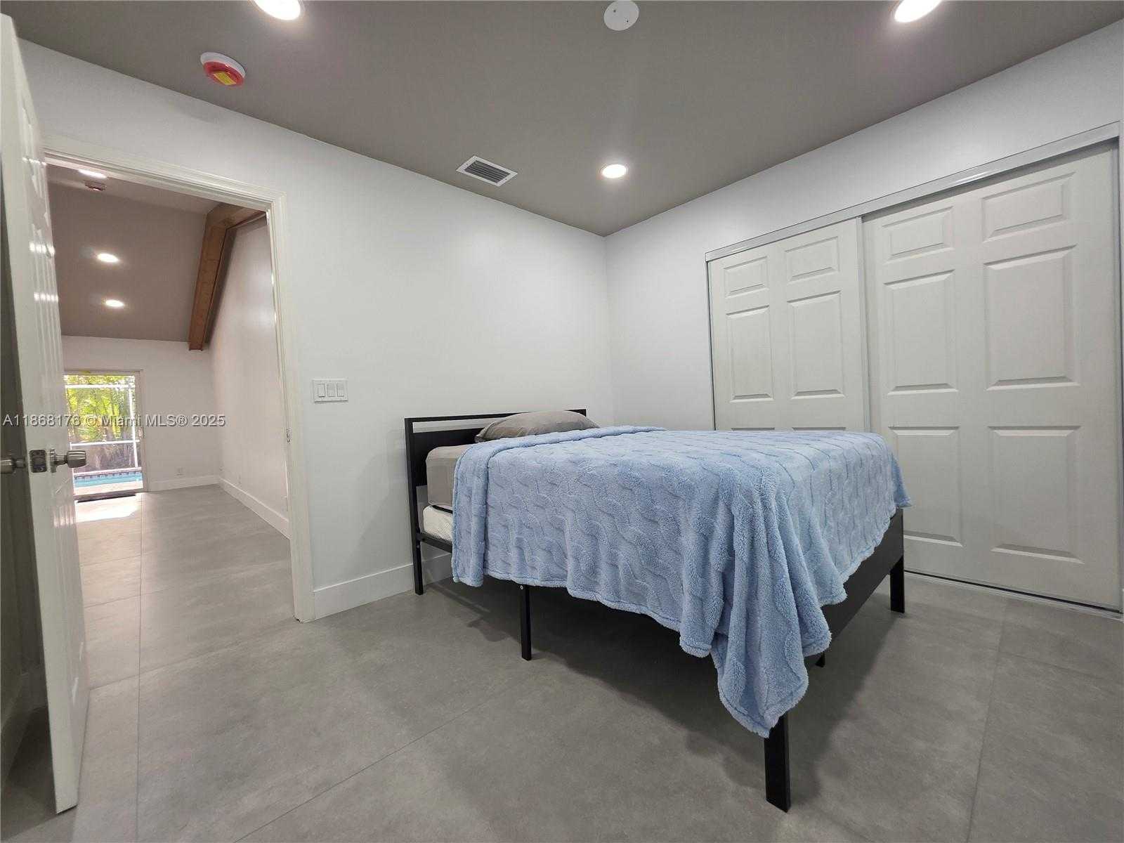 Small Image of 7761 NORTH WEST 4TH ST, Plantation Number 10
