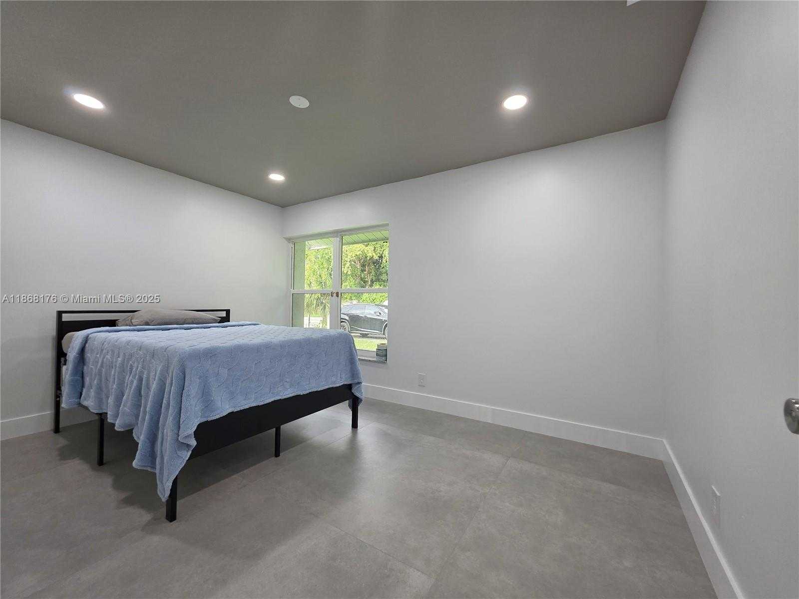 Small Image of 7761 NORTH WEST 4TH ST, Plantation Number 16