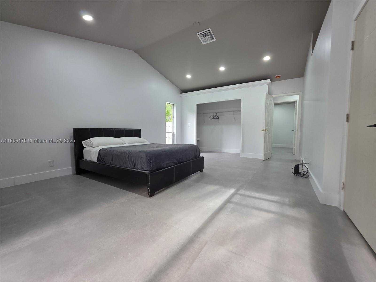 Small Image of 7761 NORTH WEST 4TH ST, Plantation Number 19