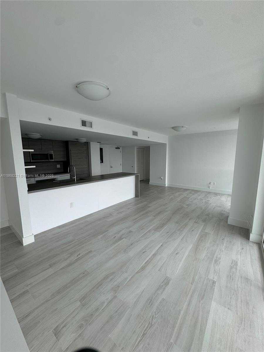 Small Image of 400 SUNNY ISLES BLVD #419, Sunny Isles Beach Number 5