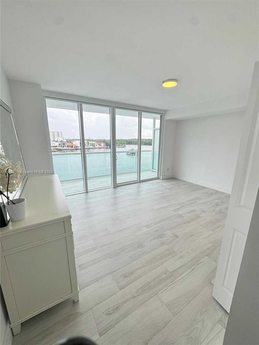Small Image of 400 SUNNY ISLES BLVD #419, Sunny Isles Beach Number 6