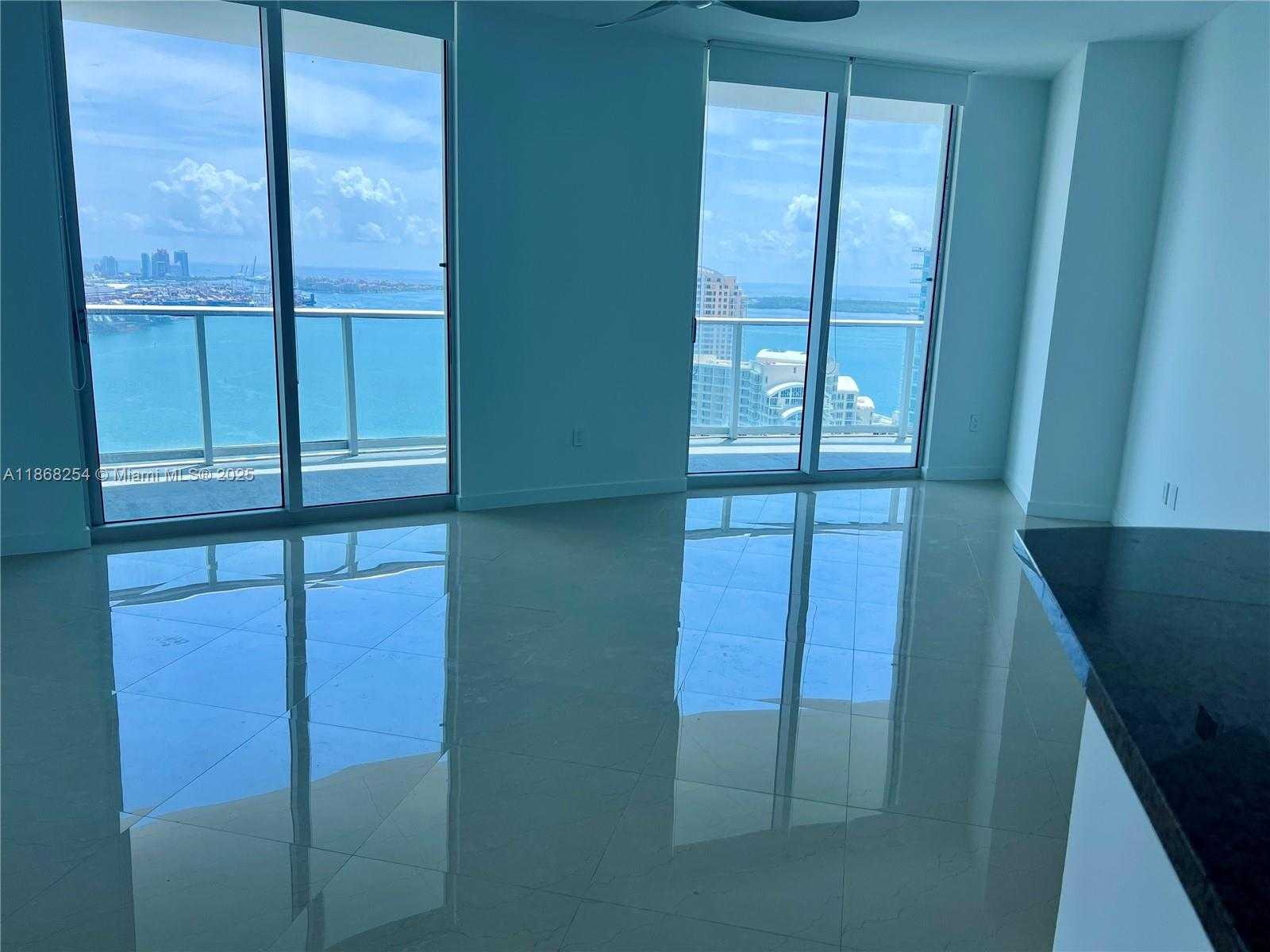 Small Image of 300 SOUTH BISCAYNE BLVD #3710, Miami Number 4