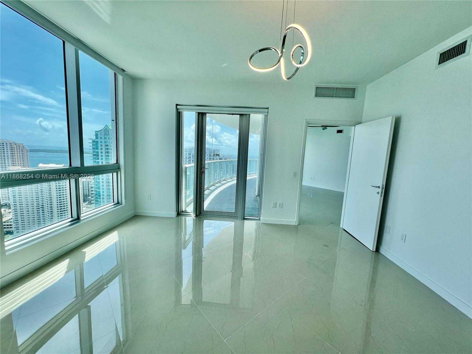 Small Image of 300 SOUTH BISCAYNE BLVD #3710, Miami Number 9