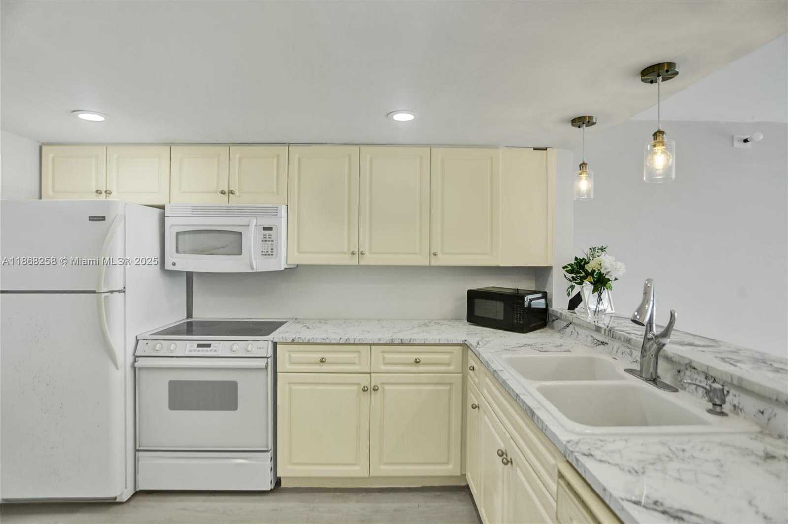Small Image of 555 NORTH EAST 15TH ST #20I, Miami Number 39