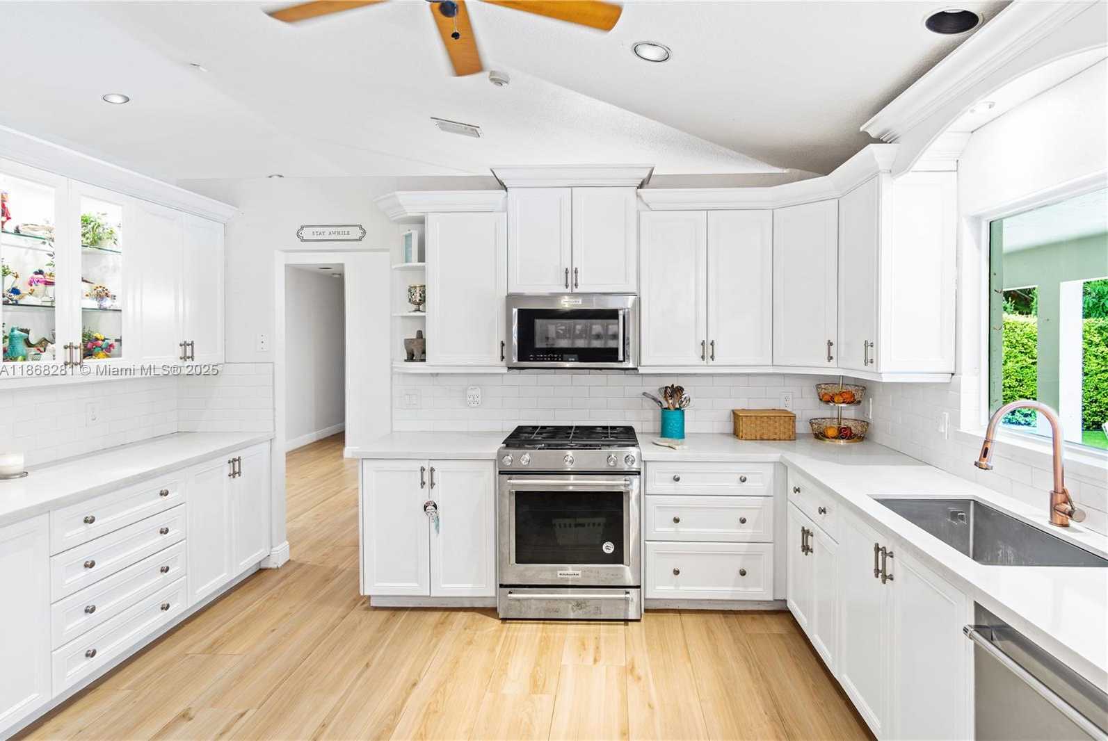 Small Image of 16550 SOUTH WEST 77TH CT, Palmetto Bay Number 18