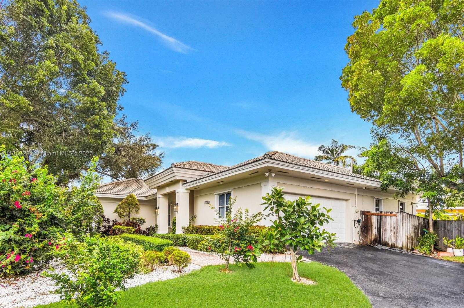 Small Image of 16550 SOUTH WEST 77TH CT, Palmetto Bay Number 44