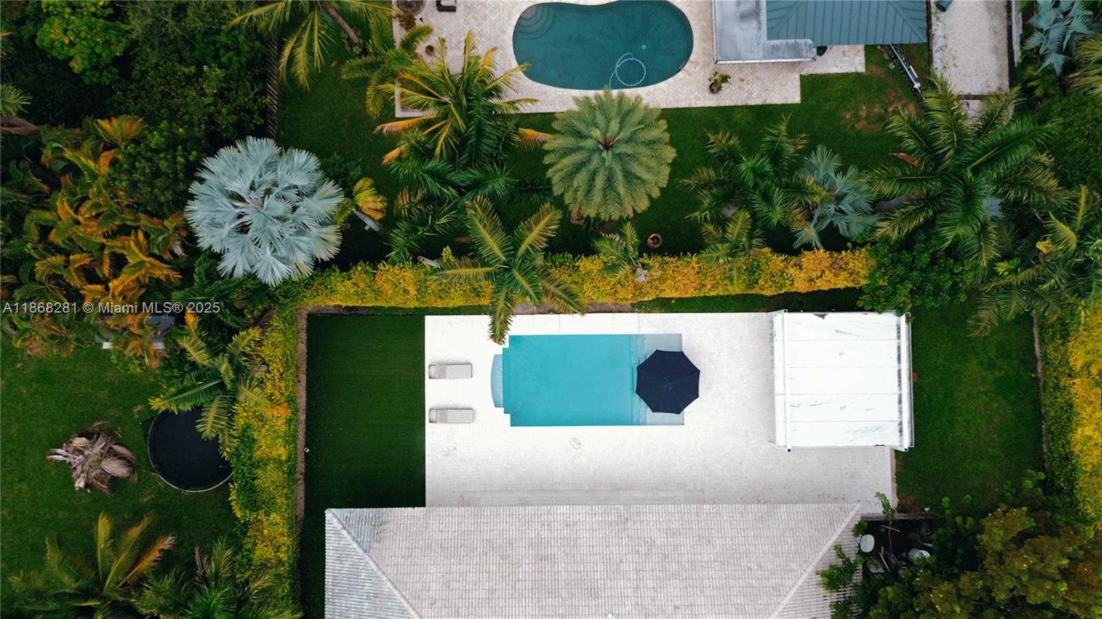 Small Image of 16550 SOUTH WEST 77TH CT, Palmetto Bay Number 9