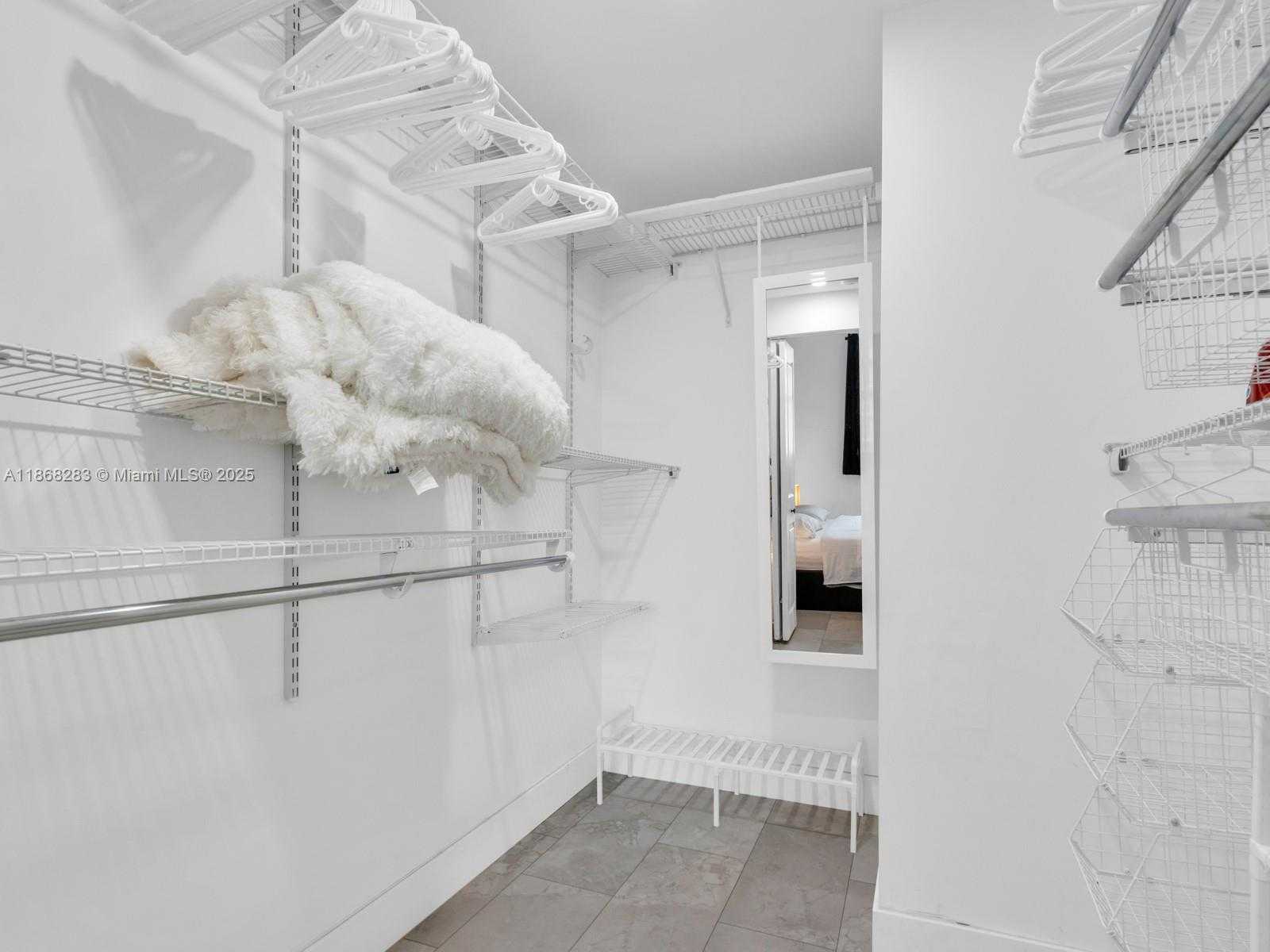 Small Image of 1250 NORTH MIAMI AVE #1315, Miami Number 17
