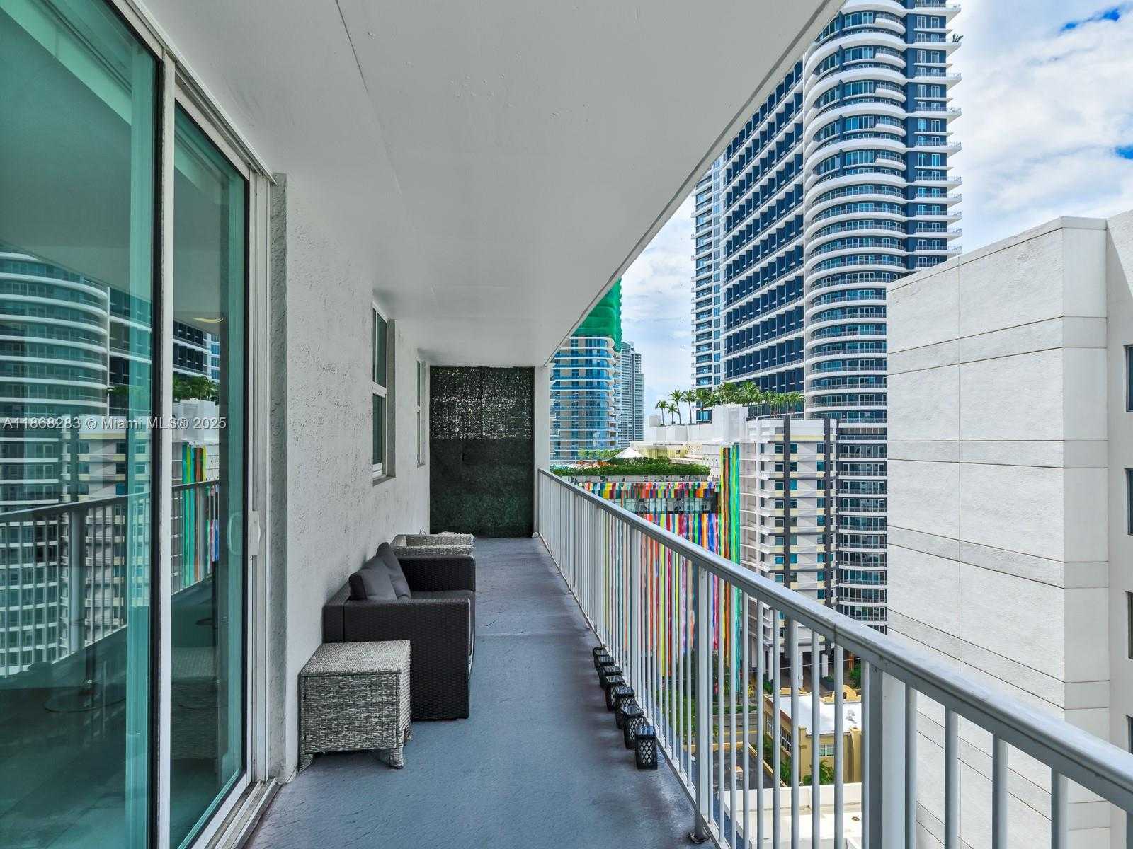 Small Image of 1250 NORTH MIAMI AVE #1315, Miami Number 28