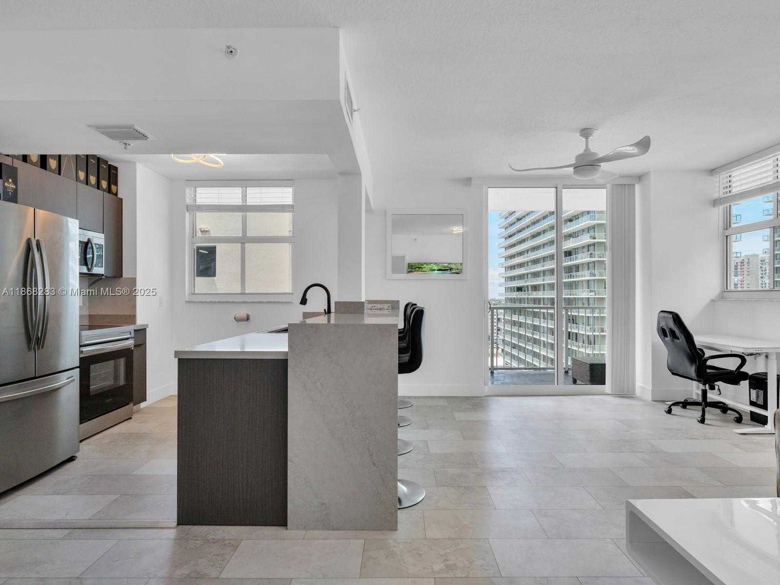 Small Image of 1250 NORTH MIAMI AVE #1315, Miami Number 6