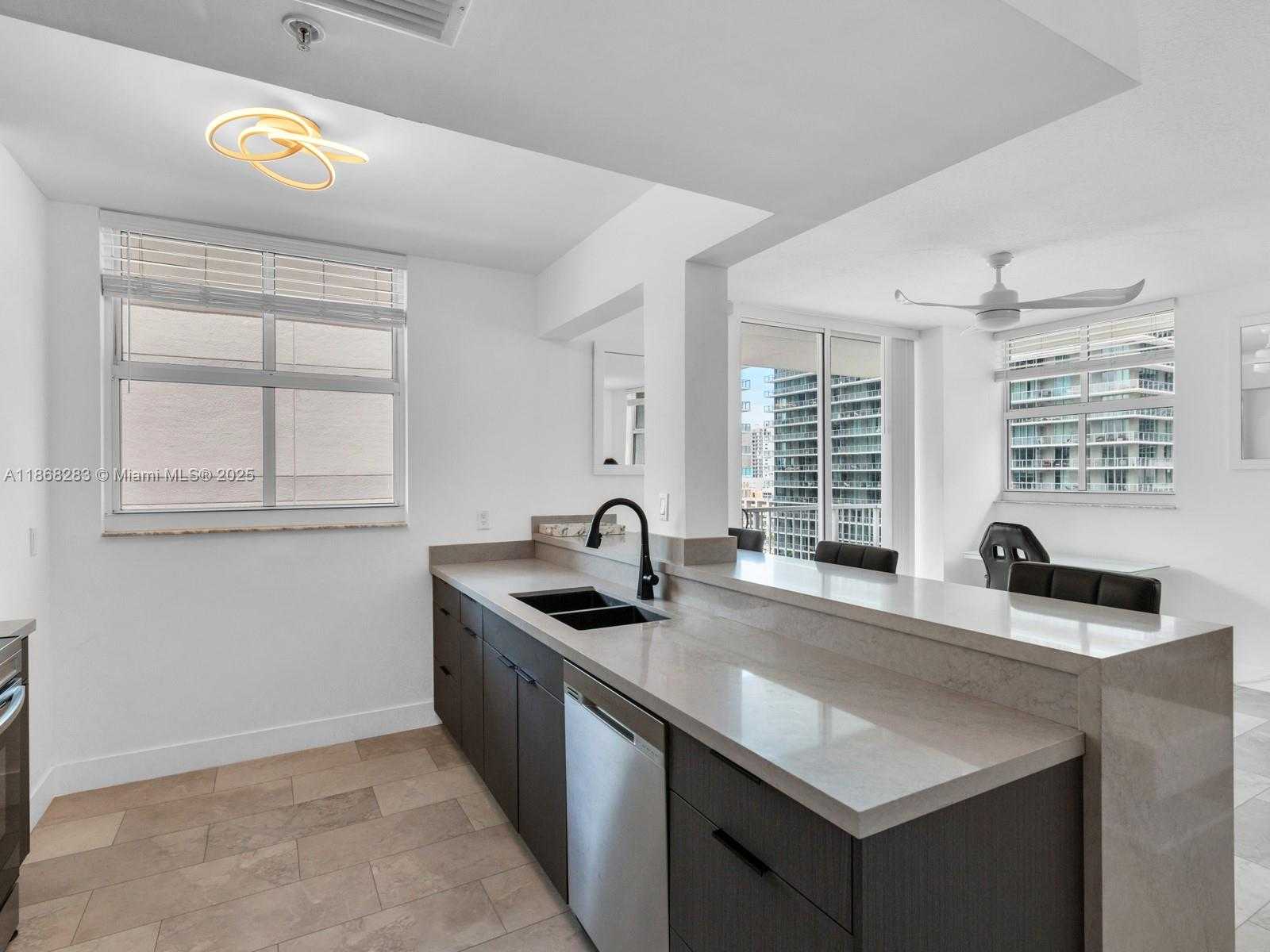 Small Image of 1250 NORTH MIAMI AVE #1315, Miami Number 7