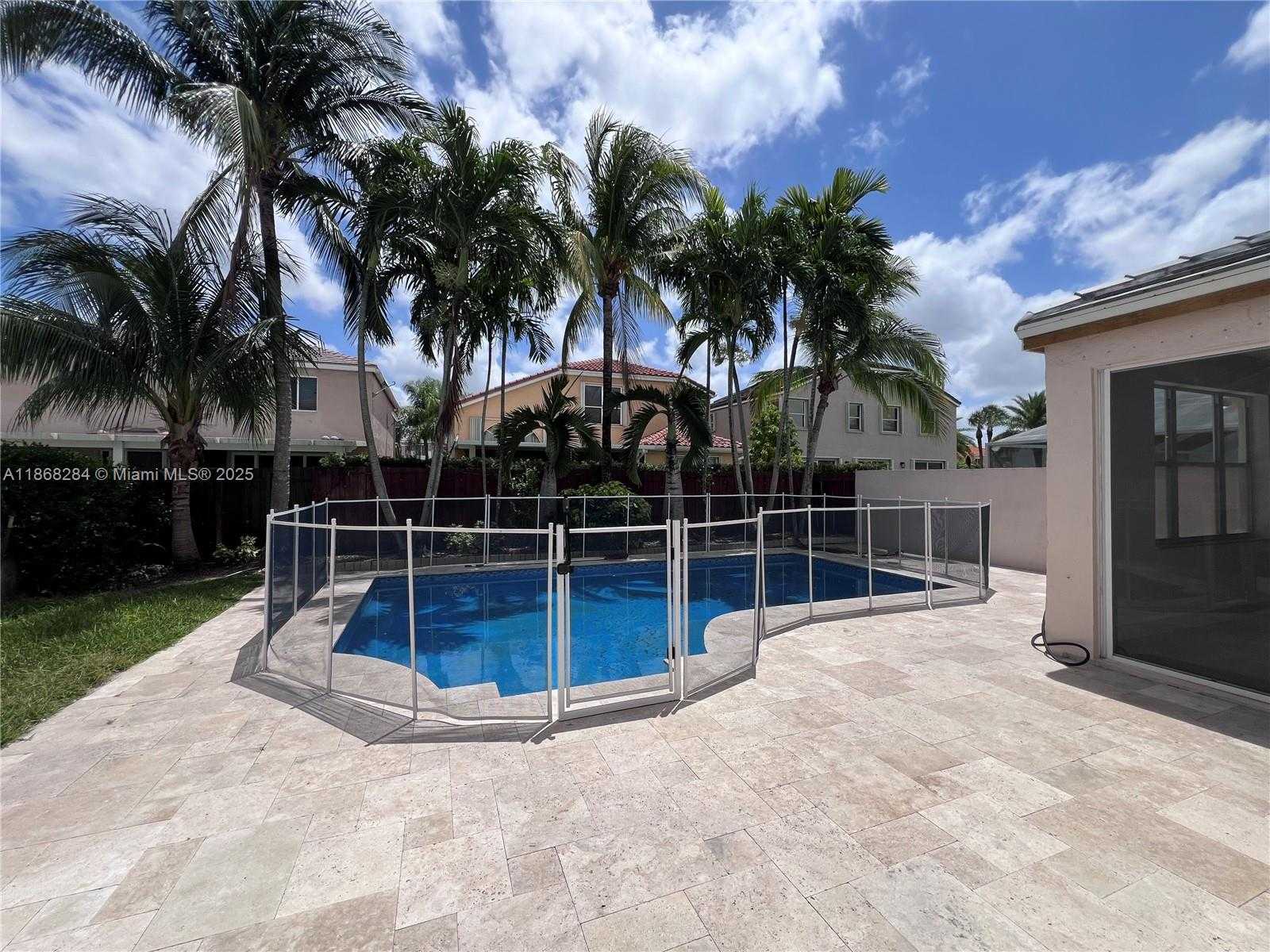 Small Image of 725 NORTH WEST 156TH AVE #725, Pembroke Pines Number 21