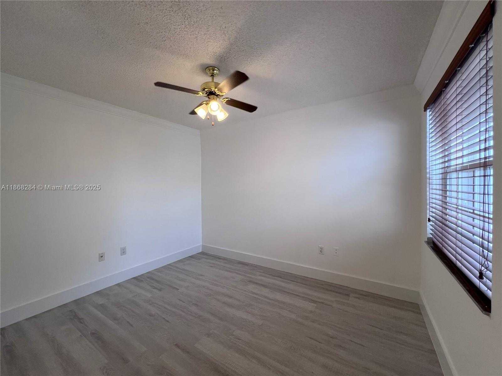 Small Image of 725 NORTH WEST 156TH AVE #725, Pembroke Pines Number 35