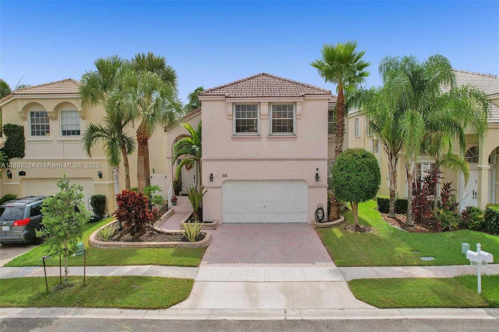 Small Image of 725 NORTH WEST 156TH AVE #725, Pembroke Pines Number 37