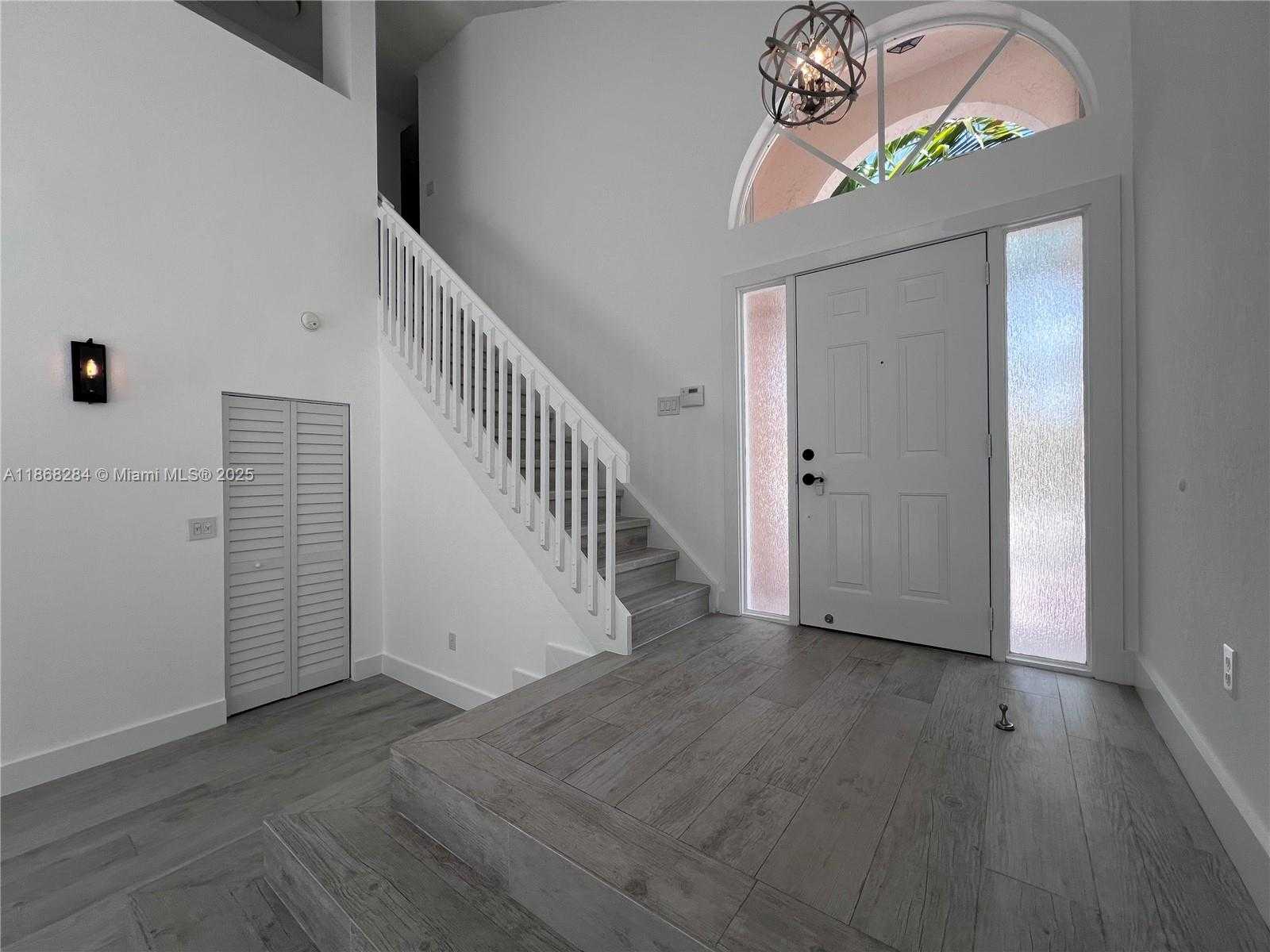 Small Image of 725 NORTH WEST 156TH AVE #725, Pembroke Pines Number 4