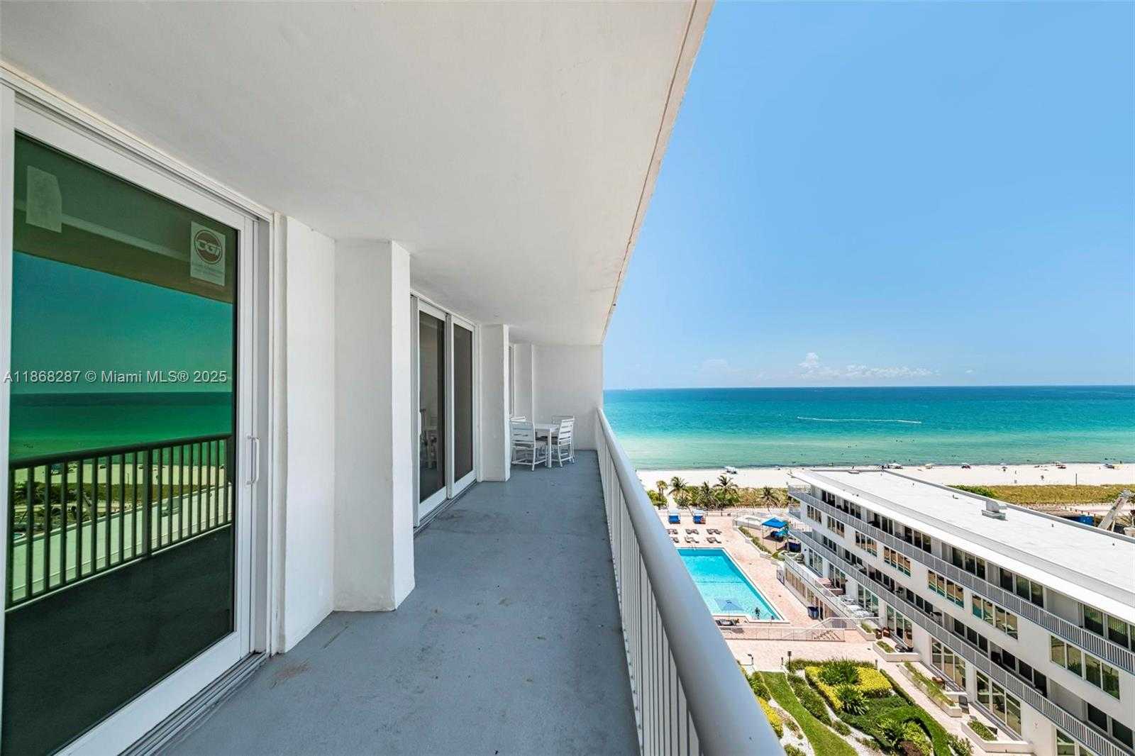 Small Image of 5401 COLLINS AVE #916, Miami Beach Number 15