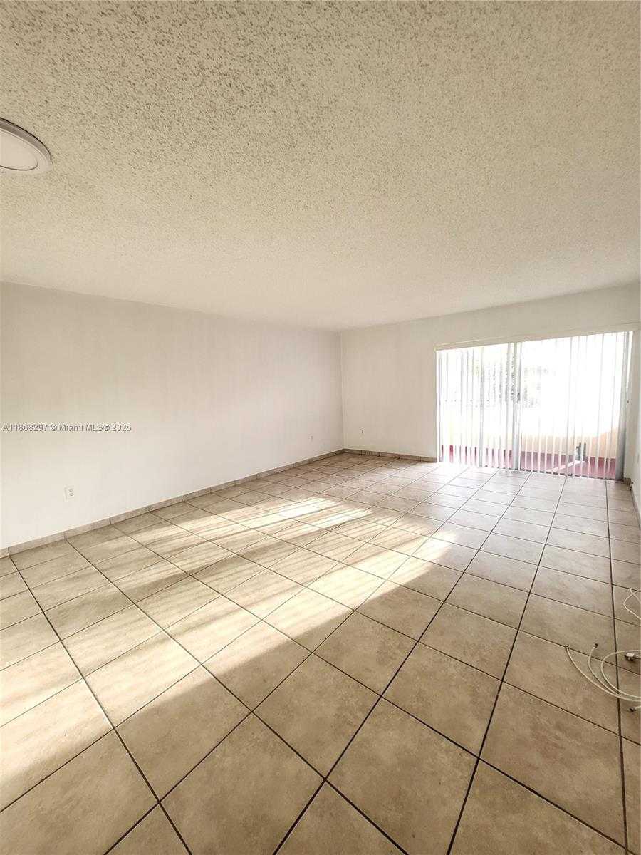 Small Image of 1175 NORMANDY DR #2D, Miami Beach Number 11