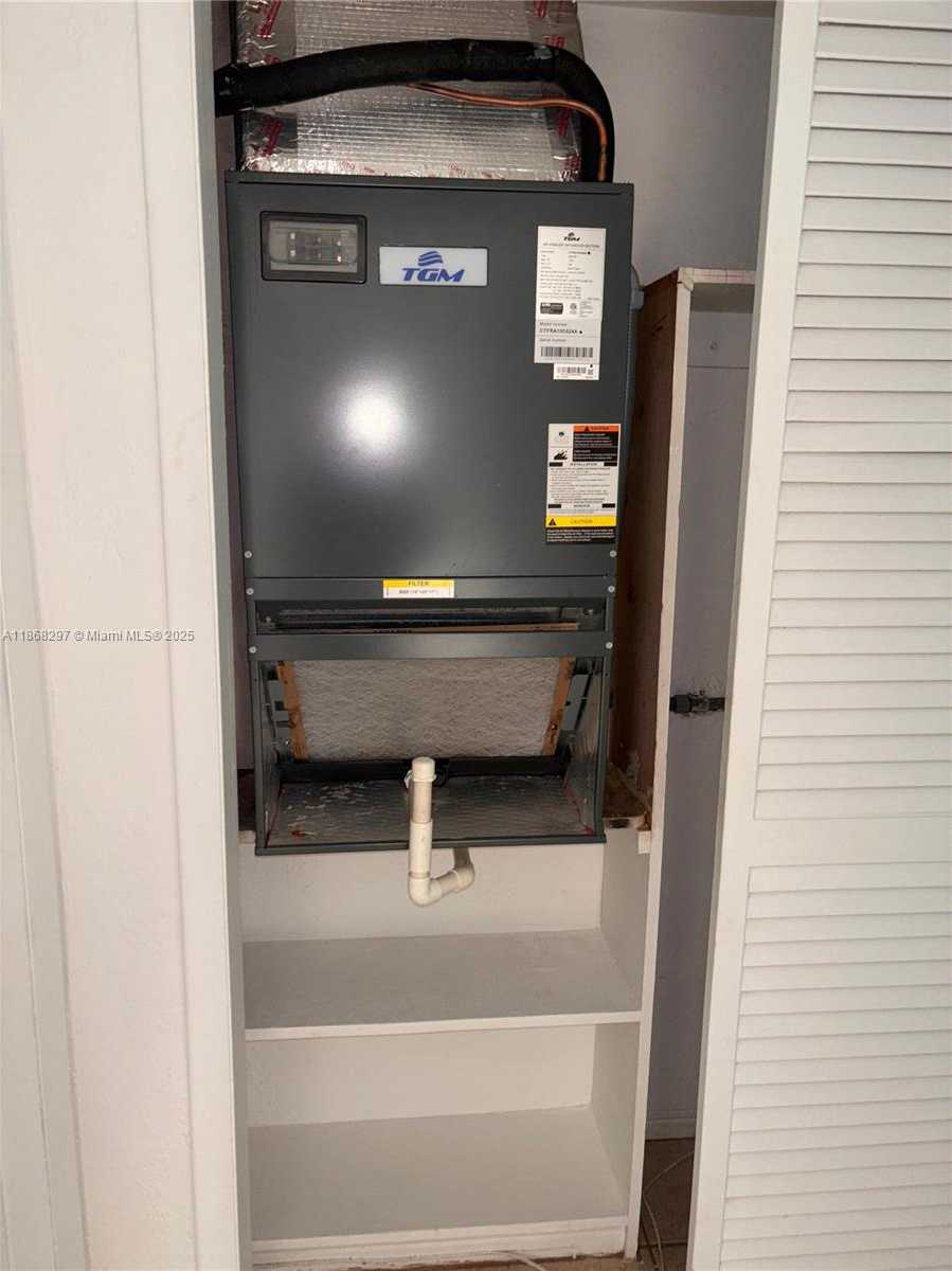 Small Image of 1175 NORMANDY DR #2D, Miami Beach Number 8