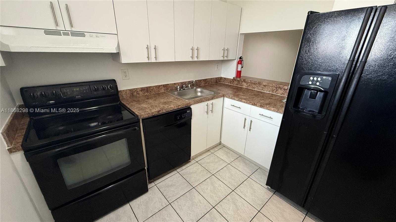 Small Image of 11307 SOUTH WEST 200TH ST #111-B, Miami Number 4
