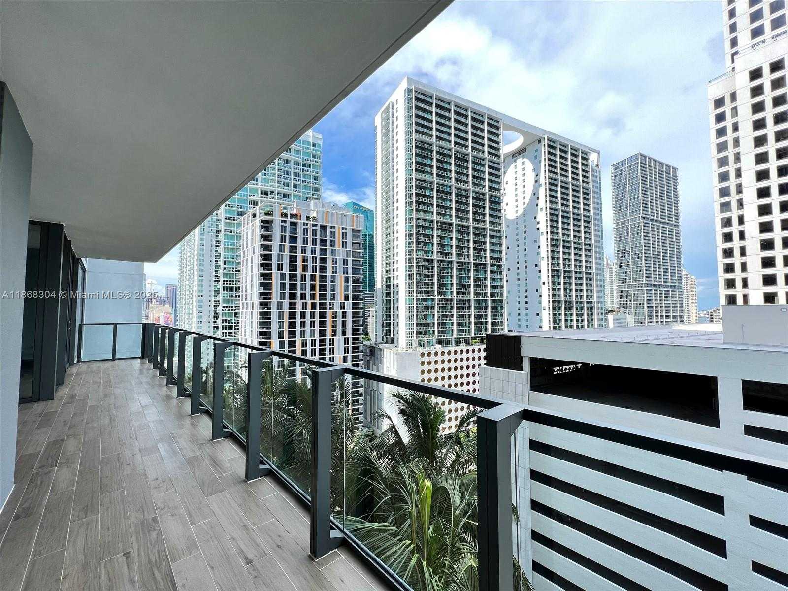 Small Image of 68 SOUTH EAST 6TH ST #1003, Miami Number 37