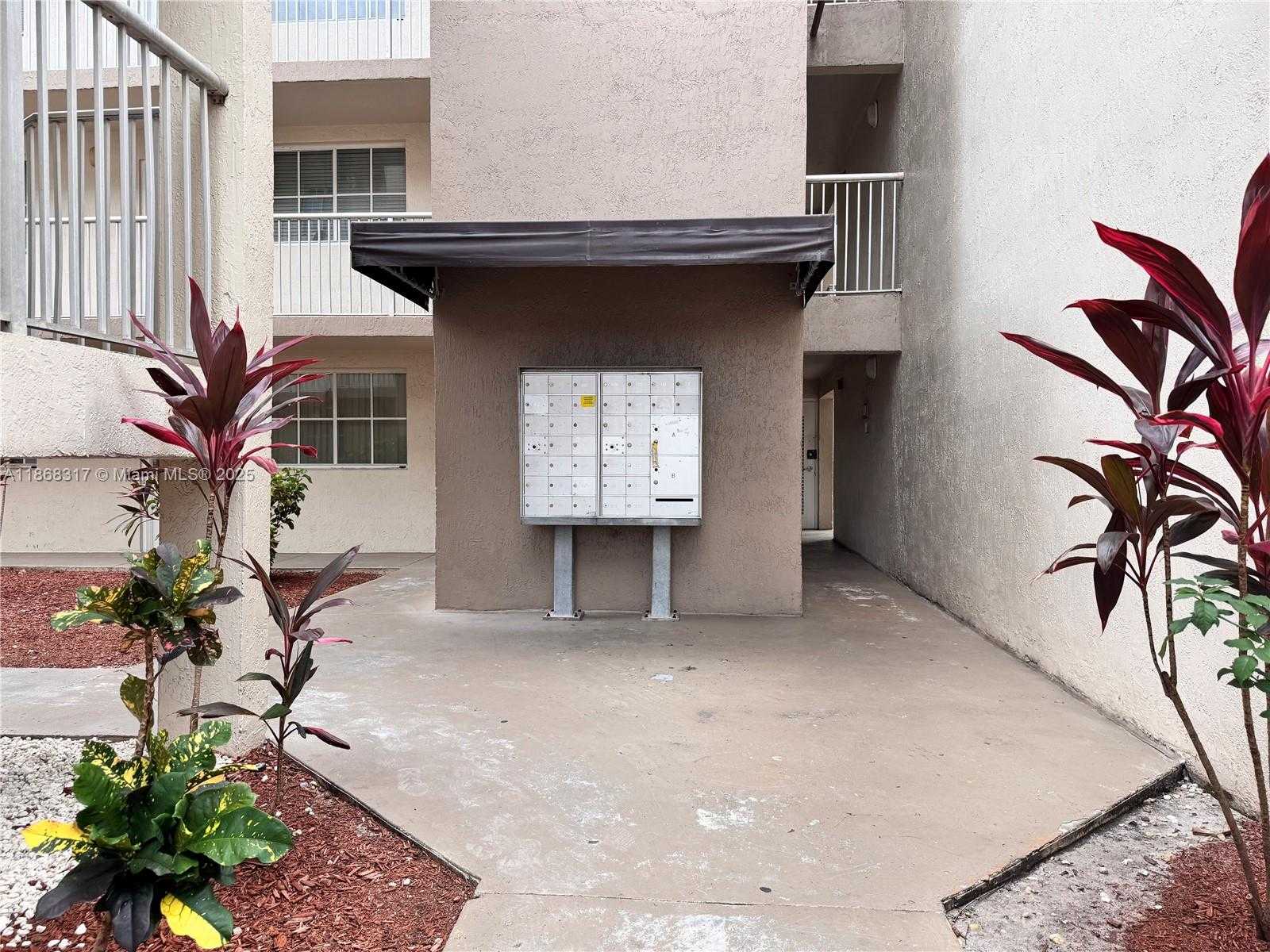 Small Image of 6115 NORTH WEST 186TH ST #203, Hialeah Number 18