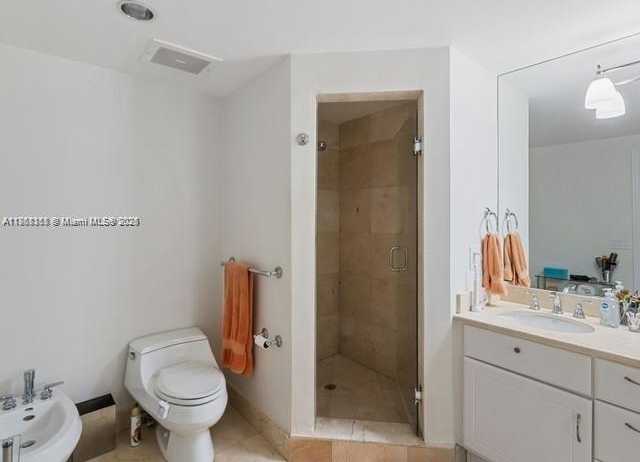 Small Image of 671 BILTMORE WAY #101, Coral Gables Number 11