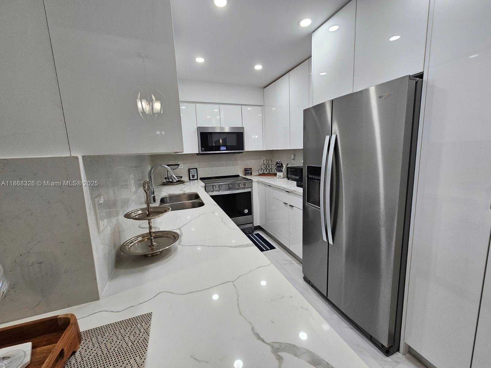 Small Image of 2501 SOUTH OCEAN DR #418, Hollywood Number 11