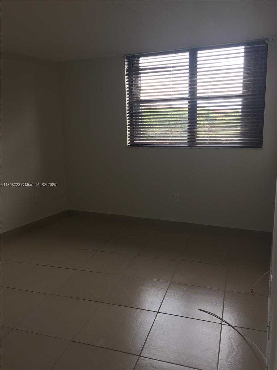 Small Image of 10288 NORTH WEST 9 ST CIR #206, Miami Number 12