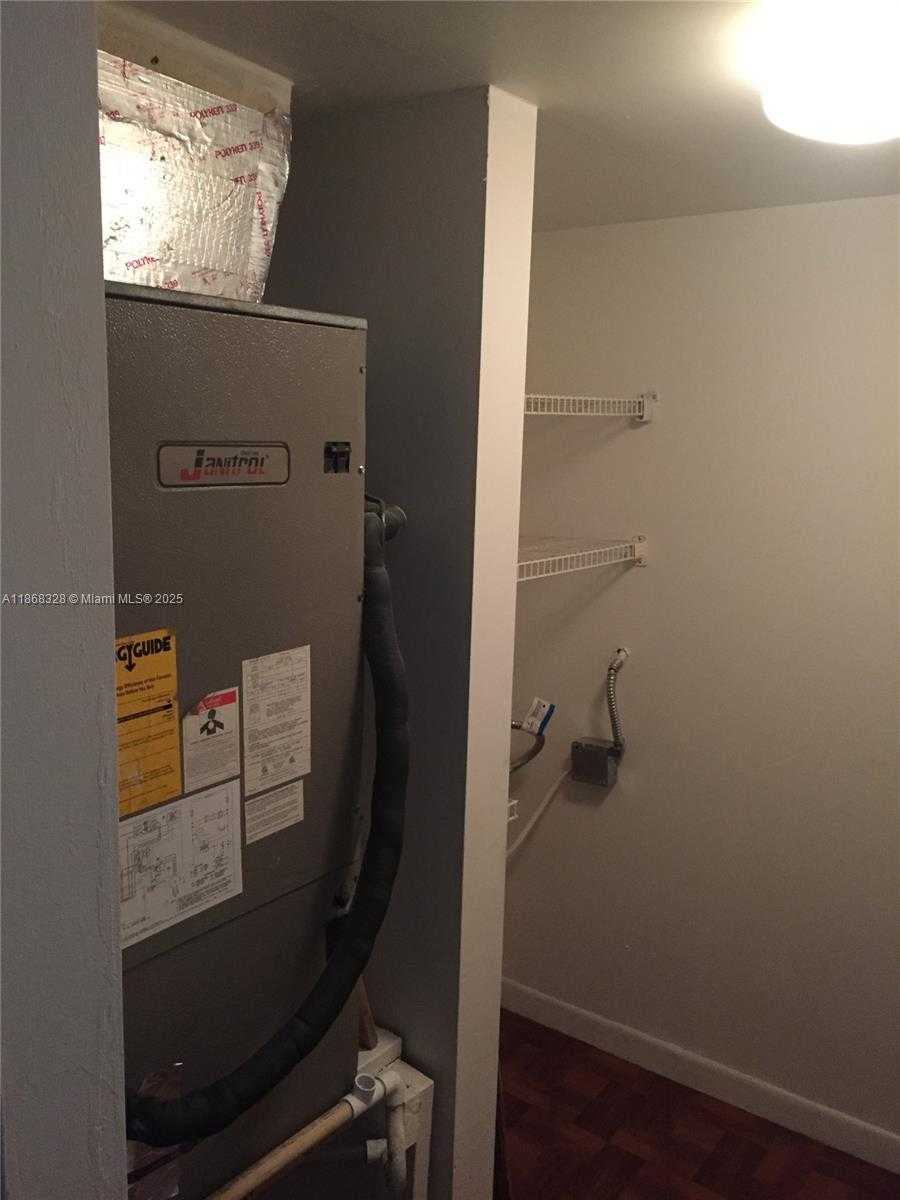 Small Image of 10288 NORTH WEST 9 ST CIR #206, Miami Number 18