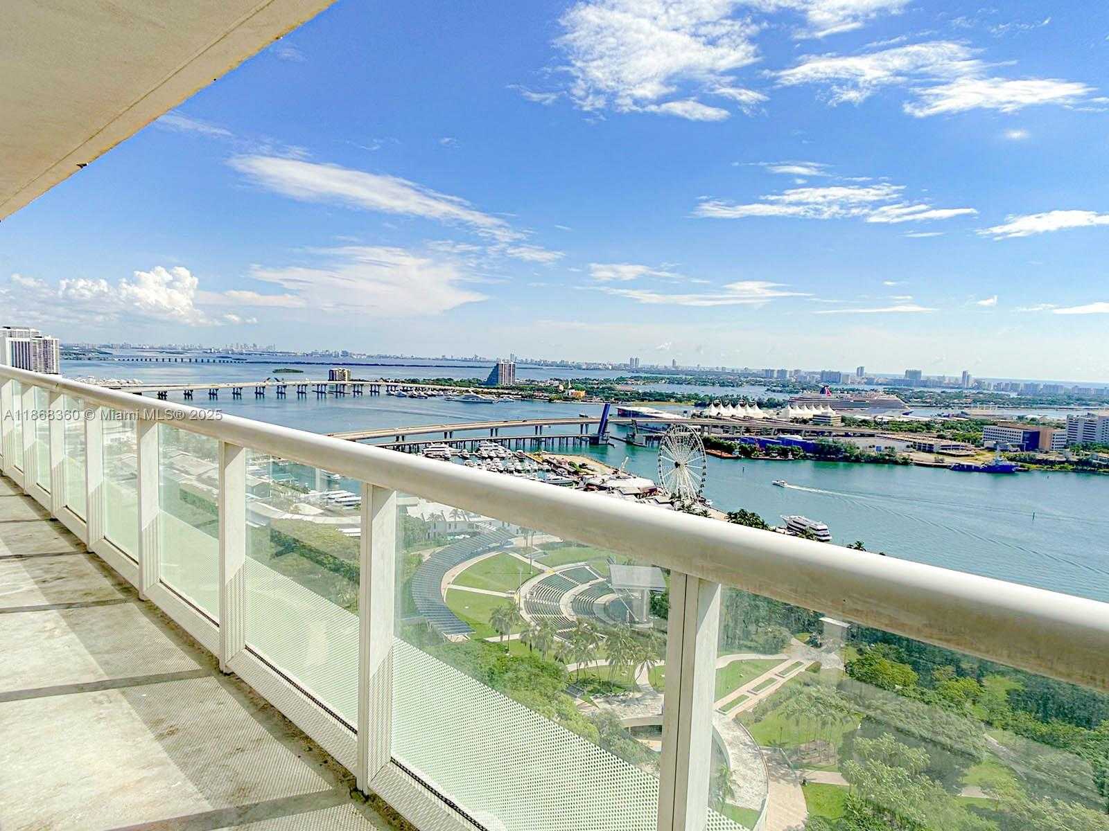 Small Image of 50 BISCAYNE BLVD #3104, Miami Number 2