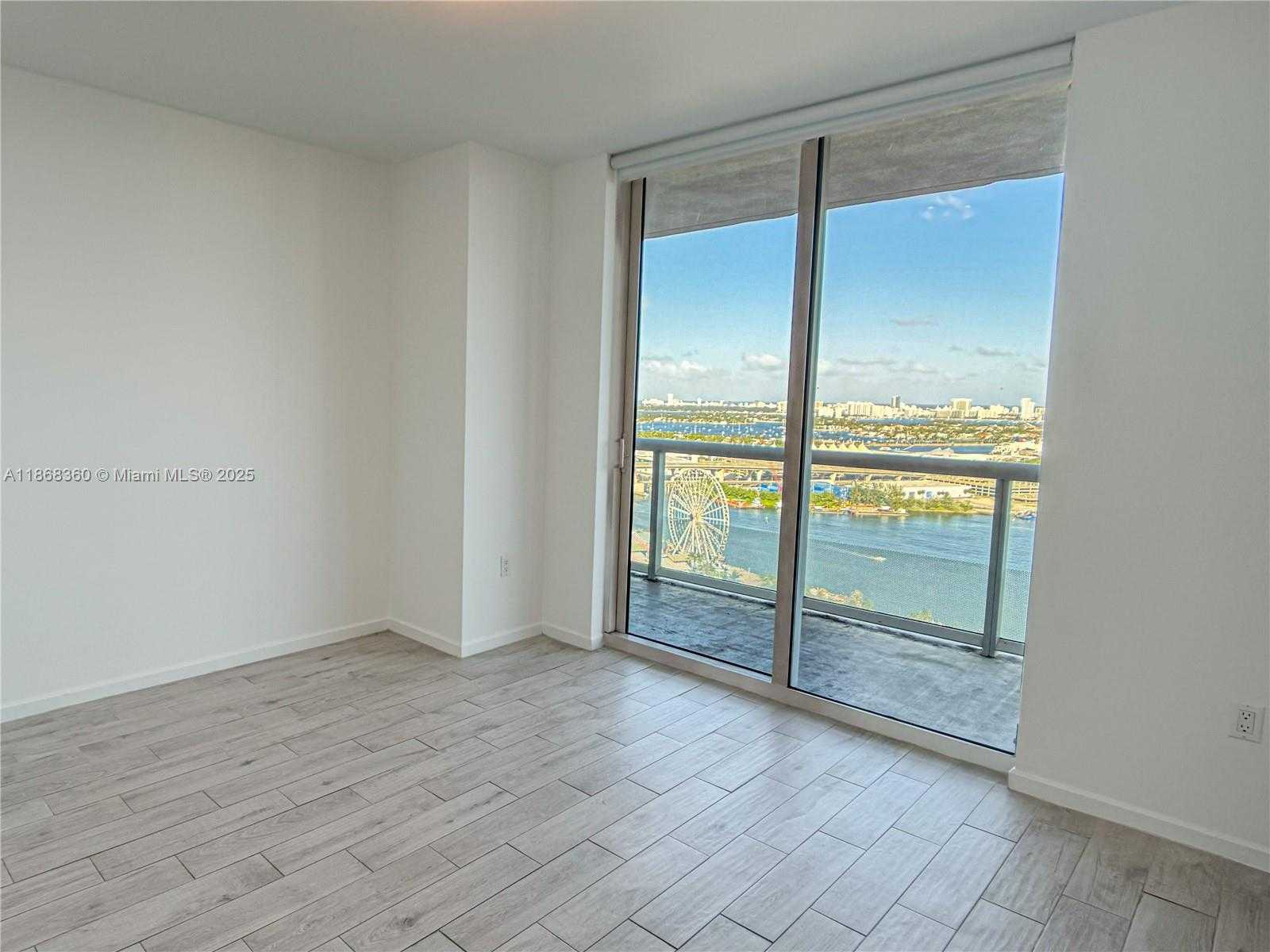 Small Image of 50 BISCAYNE BLVD #3104, Miami Number 30