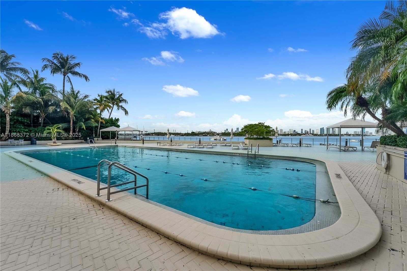 Small Image of 1200 WEST AVE #PH28, Miami Beach Number 19