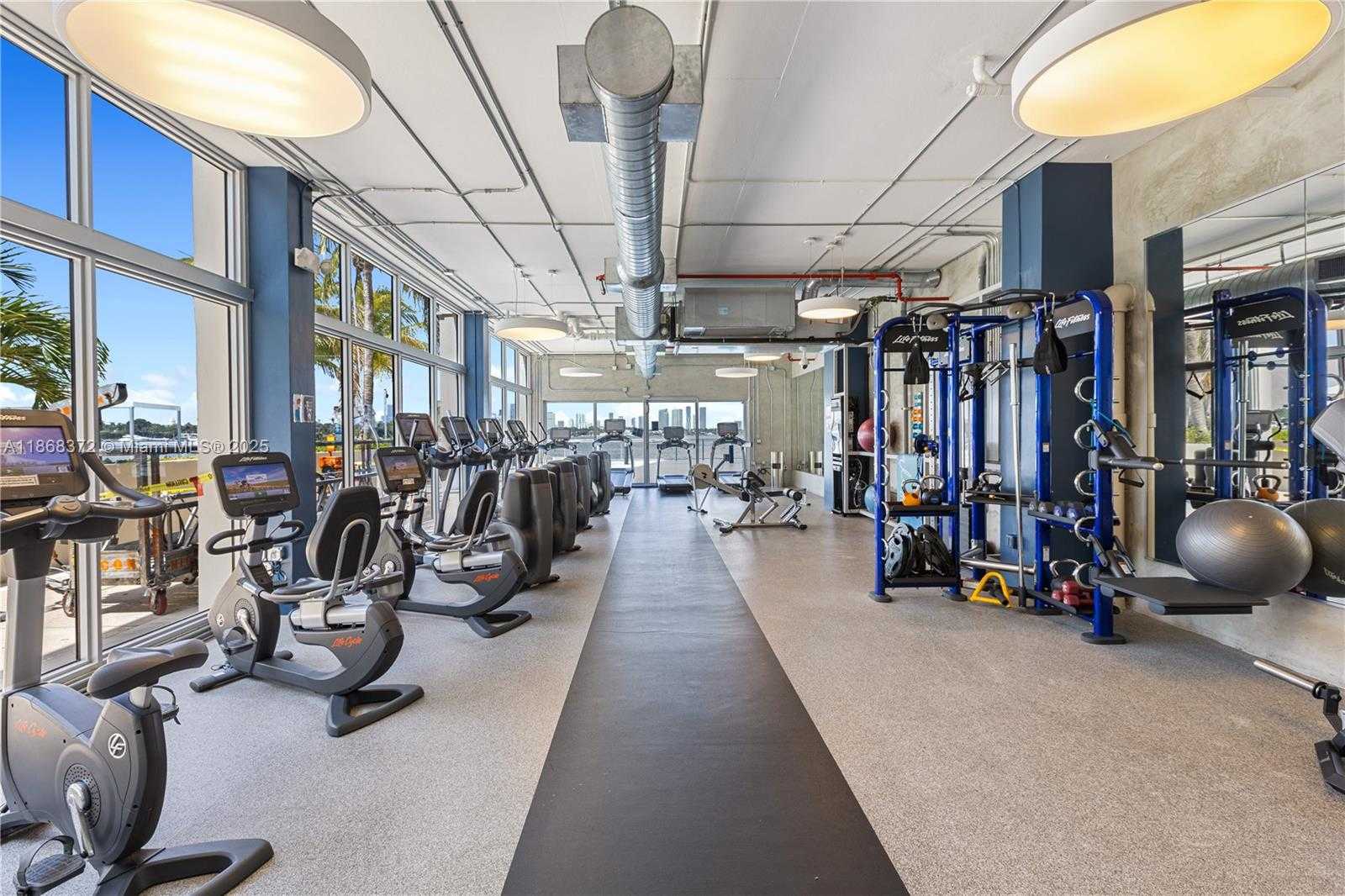 Small Image of 1200 WEST AVE #PH28, Miami Beach Number 26