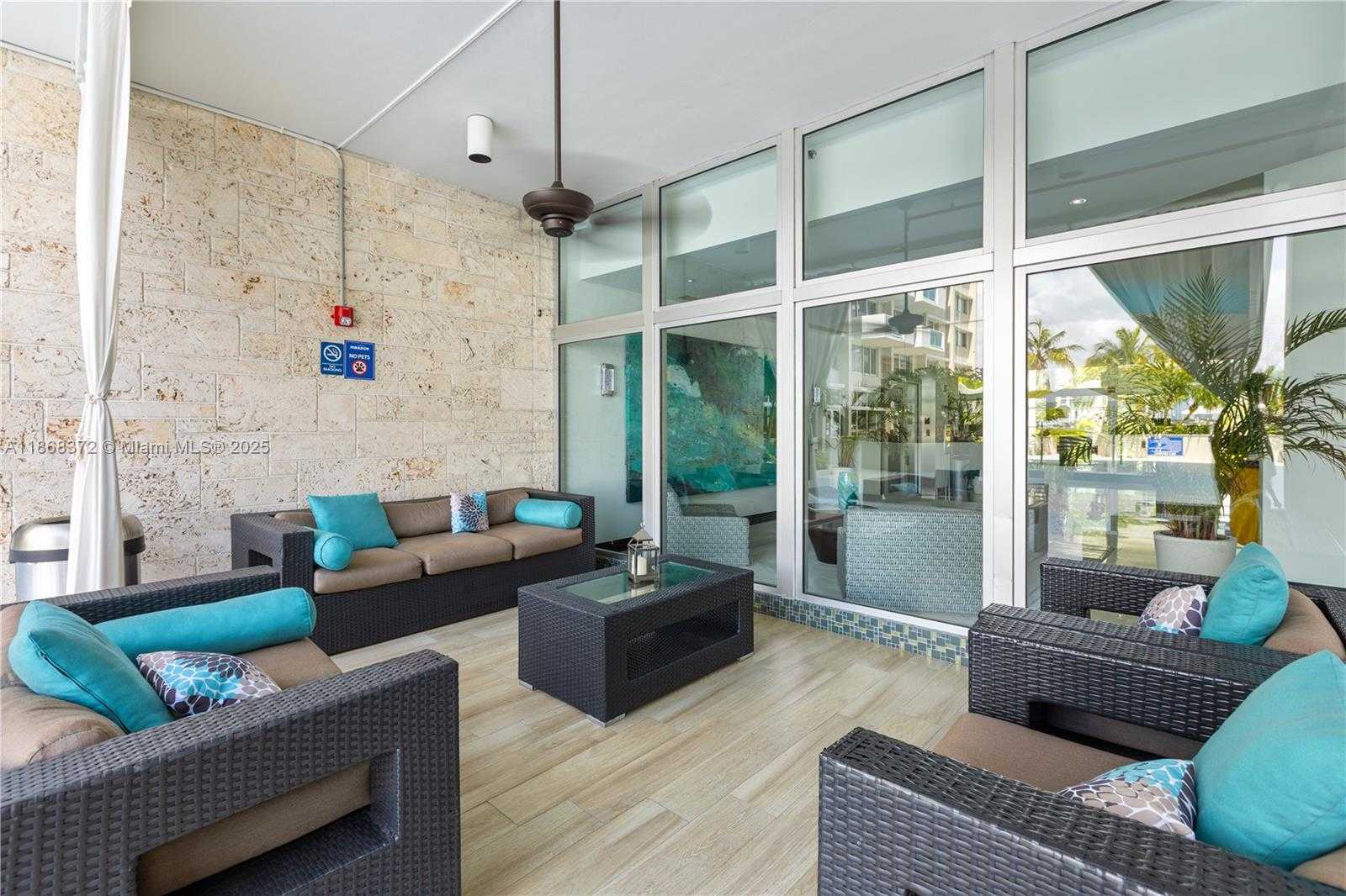 Small Image of 1200 WEST AVE #PH28, Miami Beach Number 31