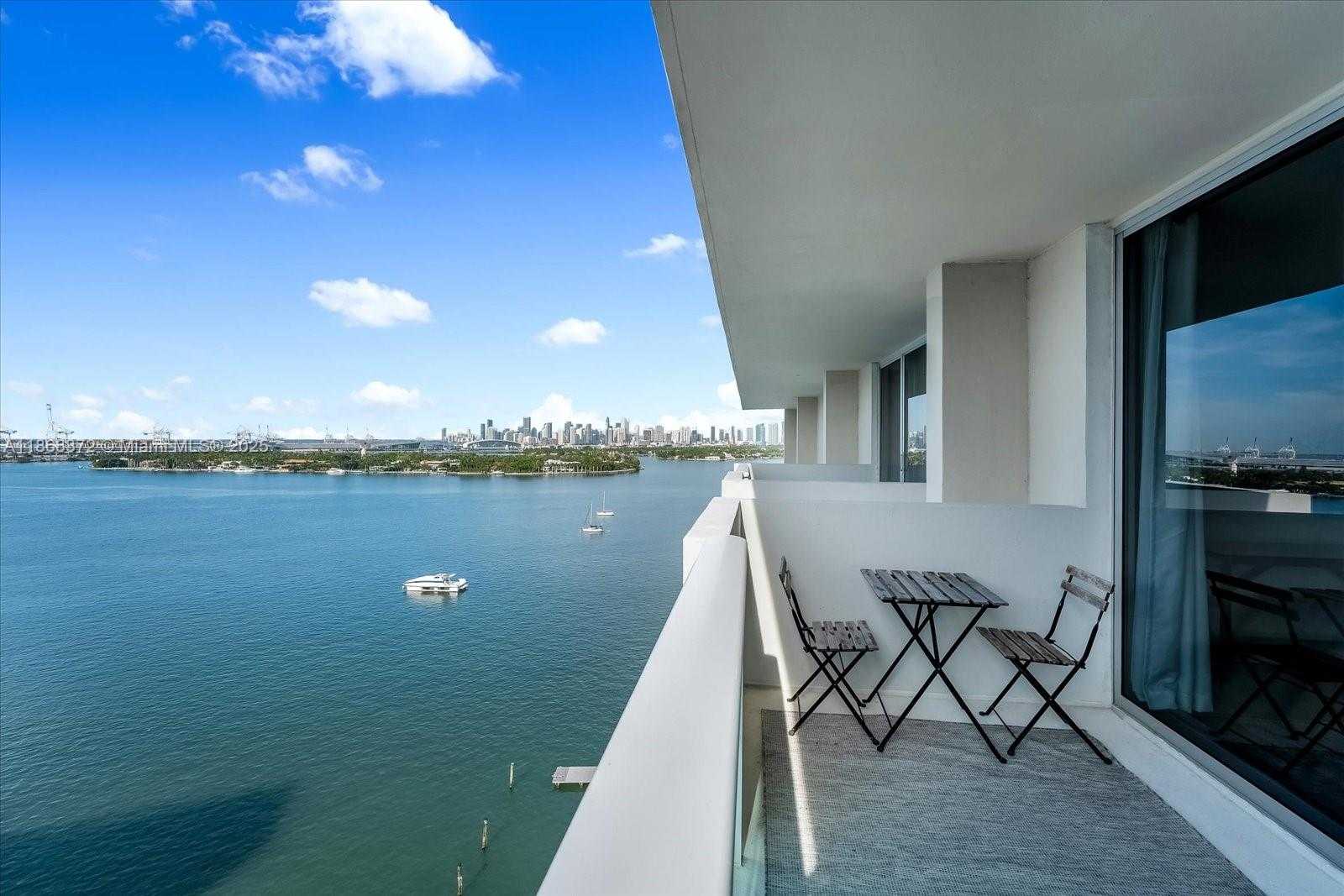 Small Image of 1200 WEST AVE #PH28, Miami Beach Number 5