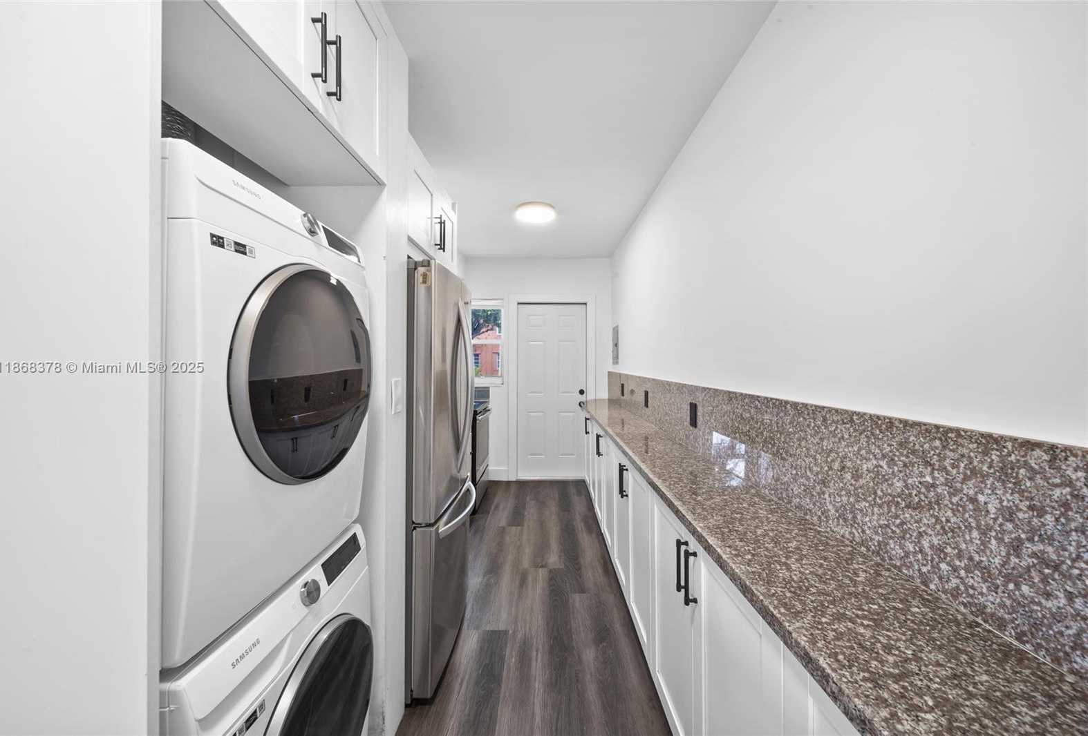 Small Image of 3551 SOUTH WEST 10TH ST #8A, Miami Number 3