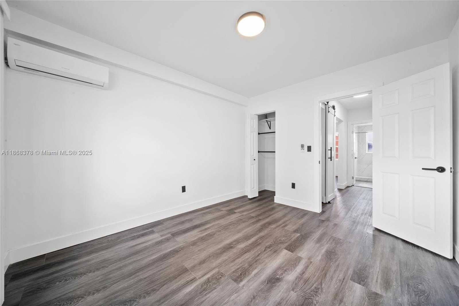 Small Image of 3551 SOUTH WEST 10TH ST #8A, Miami Number 6