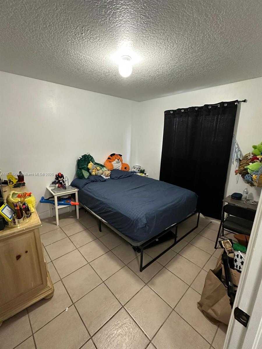 Small Image of 20752 SOUTH WEST 121ST CT, Miami Number 20