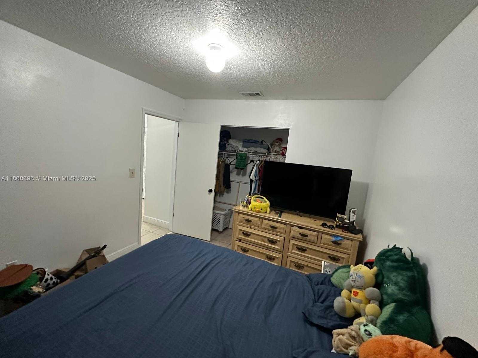 Small Image of 20752 SOUTH WEST 121ST CT, Miami Number 22